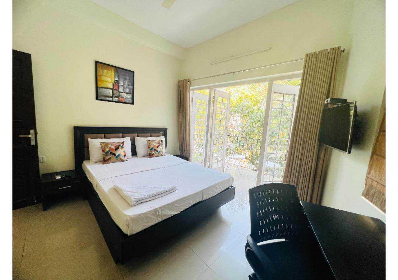 Bluo 1bhk Salt - Kitchen, Balcony, Parking ,terrace Apartment