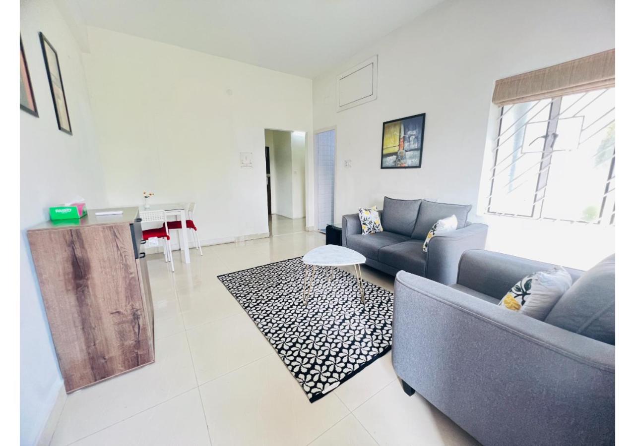 Bluo 1bhk Salt - Kitchen, Balcony, Parking ,terrace Kolkata